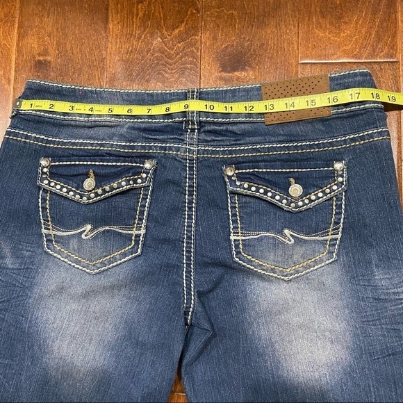 Almost Famous Denim Blue Straight Distressed Jeans Size 15 - Picture 6 of 7